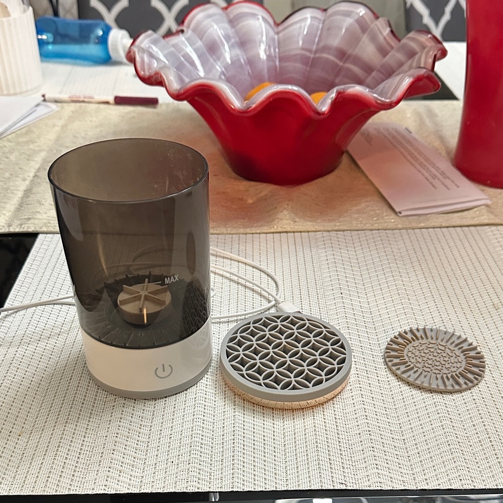 IMountek 3-in-1 Automatic Makeup Brush Cleanser and Dryer, USB All Brush Types.
